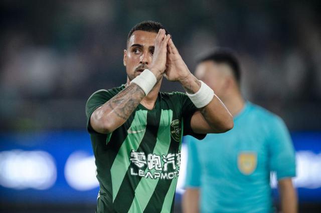 JRS直播-莱昂纳多艾菲尔丁已到阿布扎比 海港引援接近收官